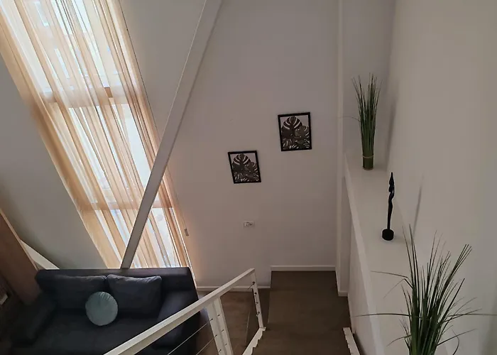 Friends Residence Apartments
